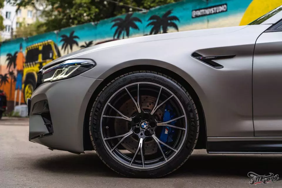 BMW M5 Competition Wylsacom. Оклейка кузова в матовый полиуретан Llumar и обработка керамикой!